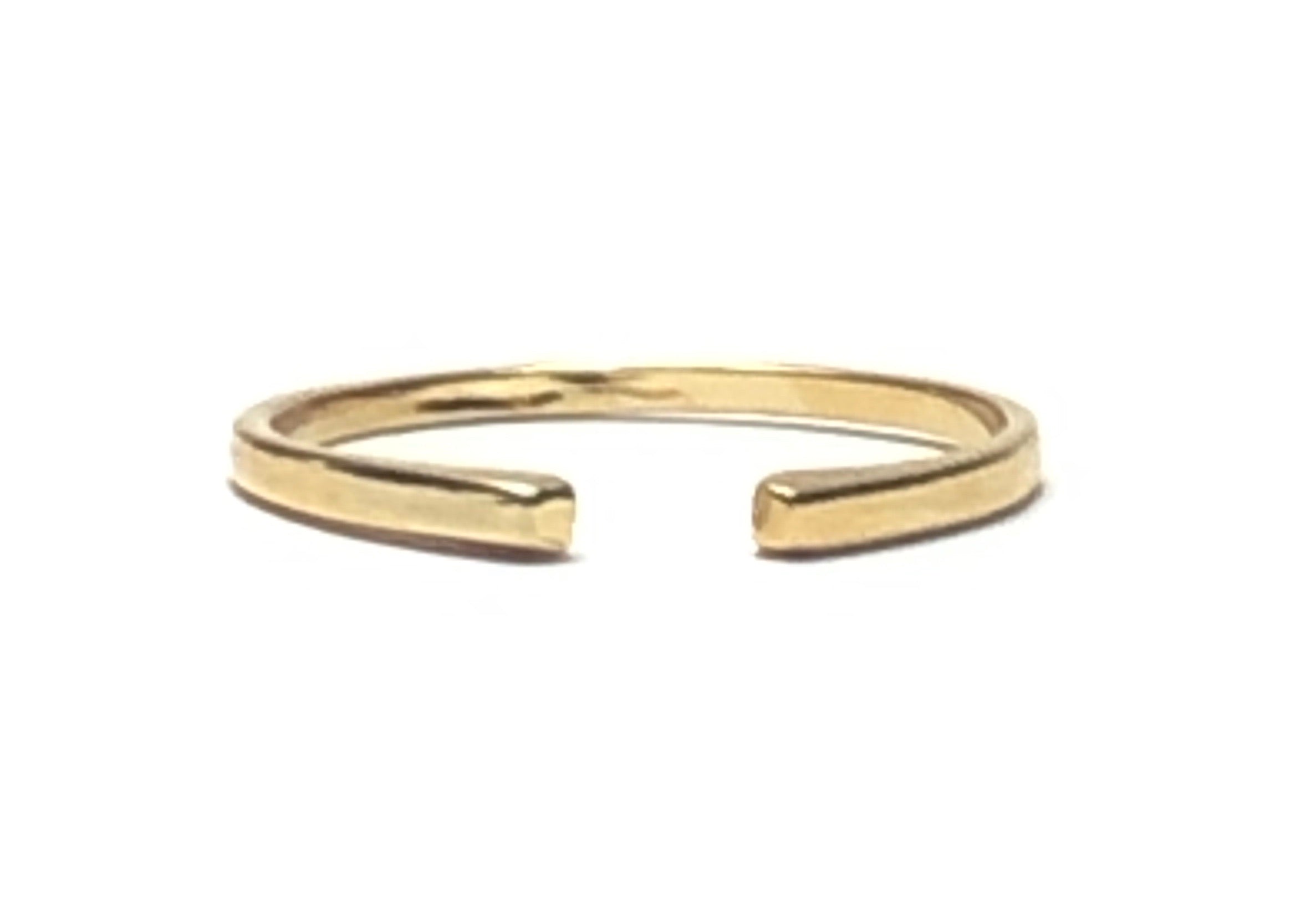 Minimal Adjustable Ring: in Gold